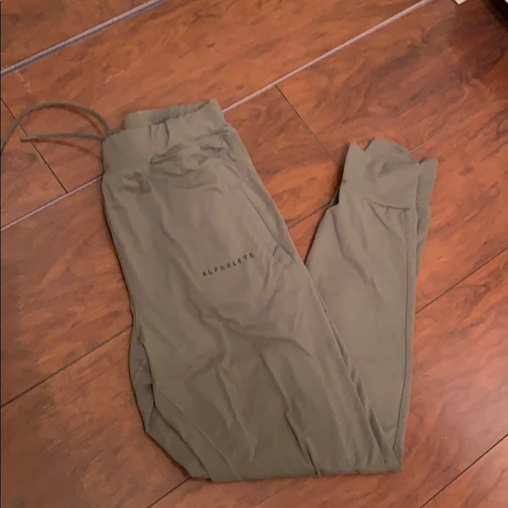Alphalete Joggers